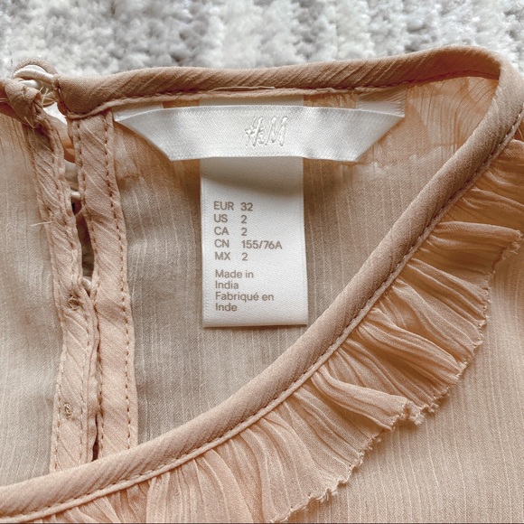 H&M Ruffle Blouse - Picture 2 of 7